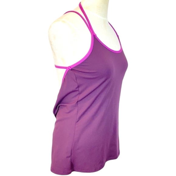 🎁Fabletics Purple Open Back Workout Tank Top - Picture 4 of 8
